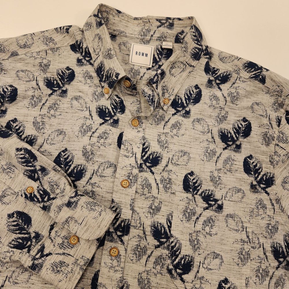 ROWM Men's Long sleeved Shirt Size XL Chambray Tropical Blue Gray Cotton Poly